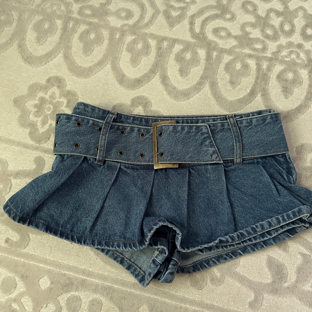Edikted Blue Pleated Jean Skort with belt size XS